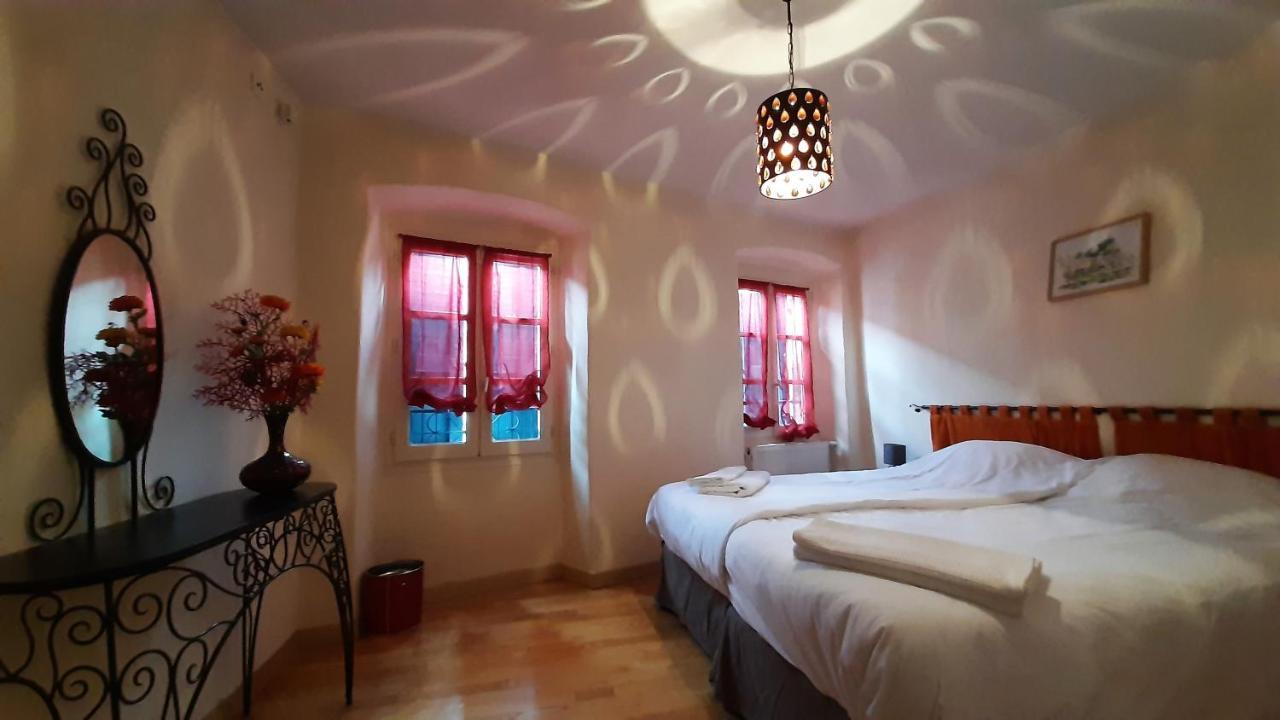 Relais Du Noble Voyageur Hotel Brioude Ngoại thất bức ảnh