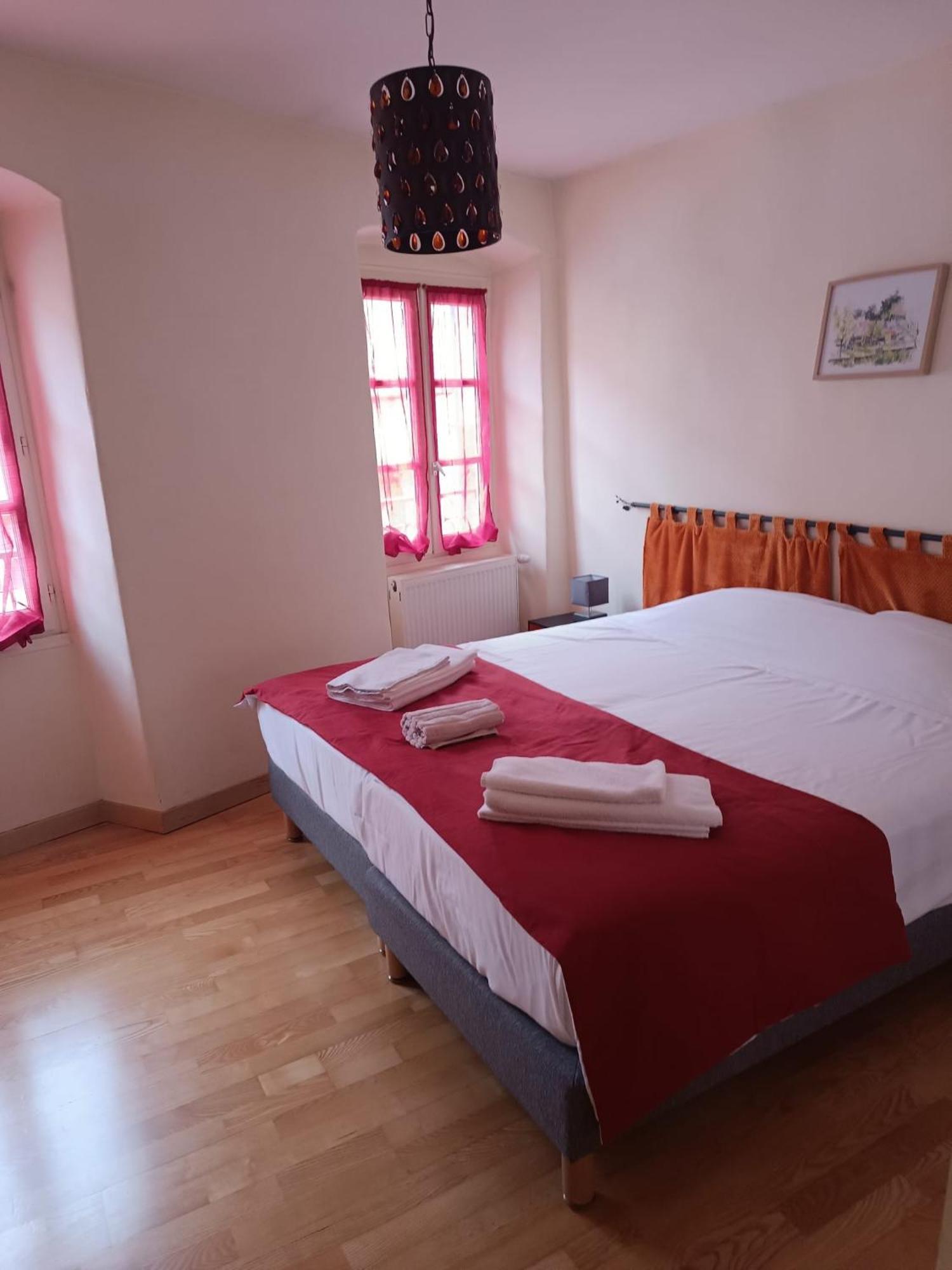 Relais Du Noble Voyageur Hotel Brioude Ngoại thất bức ảnh